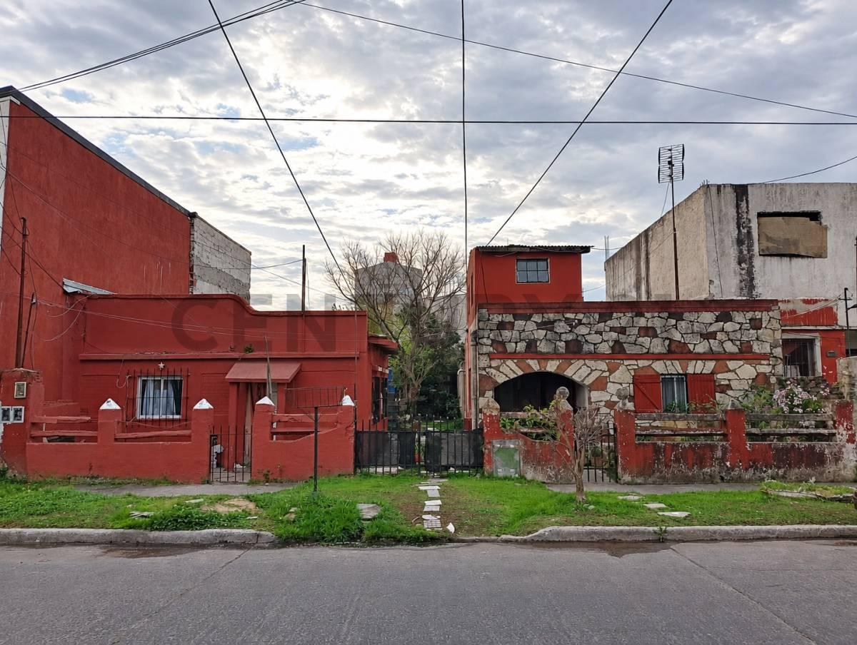 DOS CASAS SOBRE MISMO LOTE EN VENTA, LOS TRONCOS DEL TALAR, PACHECO, TIGRE — foto 1