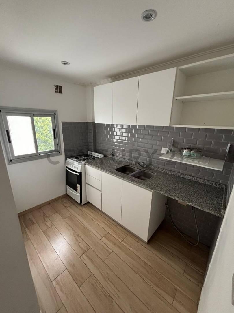 VENTA DEPARTAMENTO DE 1 DORMITORIO en LA PLATA posible APTO BANCO — foto 1