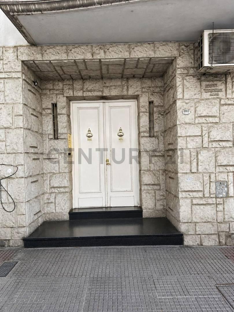 Departamento 2 Ambientes En Esquina Con Balcón Belgrano- Dueño Directo — foto 1