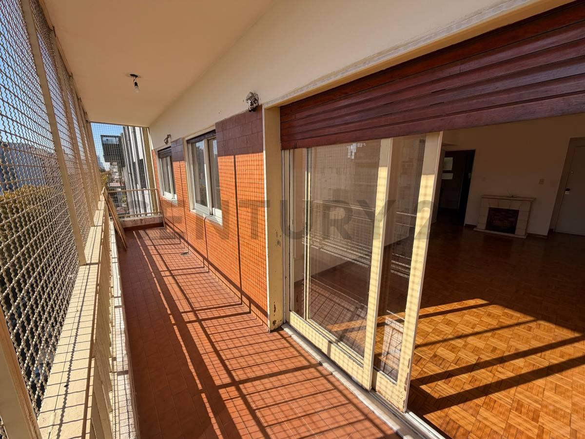 VENTA DEPTO 4 AMB CON BALCON MUY LUMINOSO — foto 1