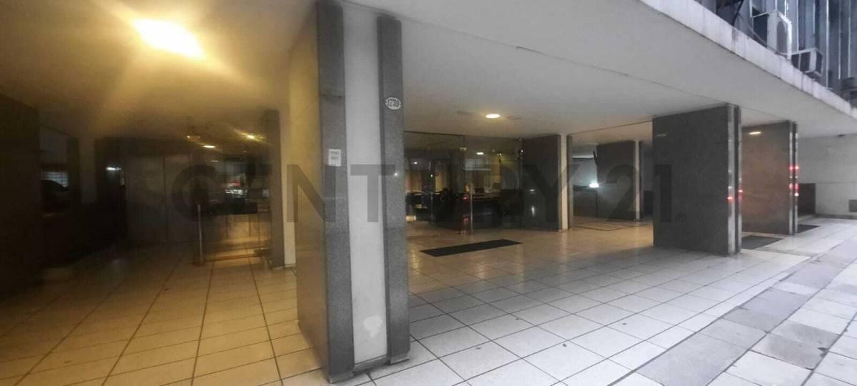 VENTA COCHERA FIJA RECOLETA — foto 1