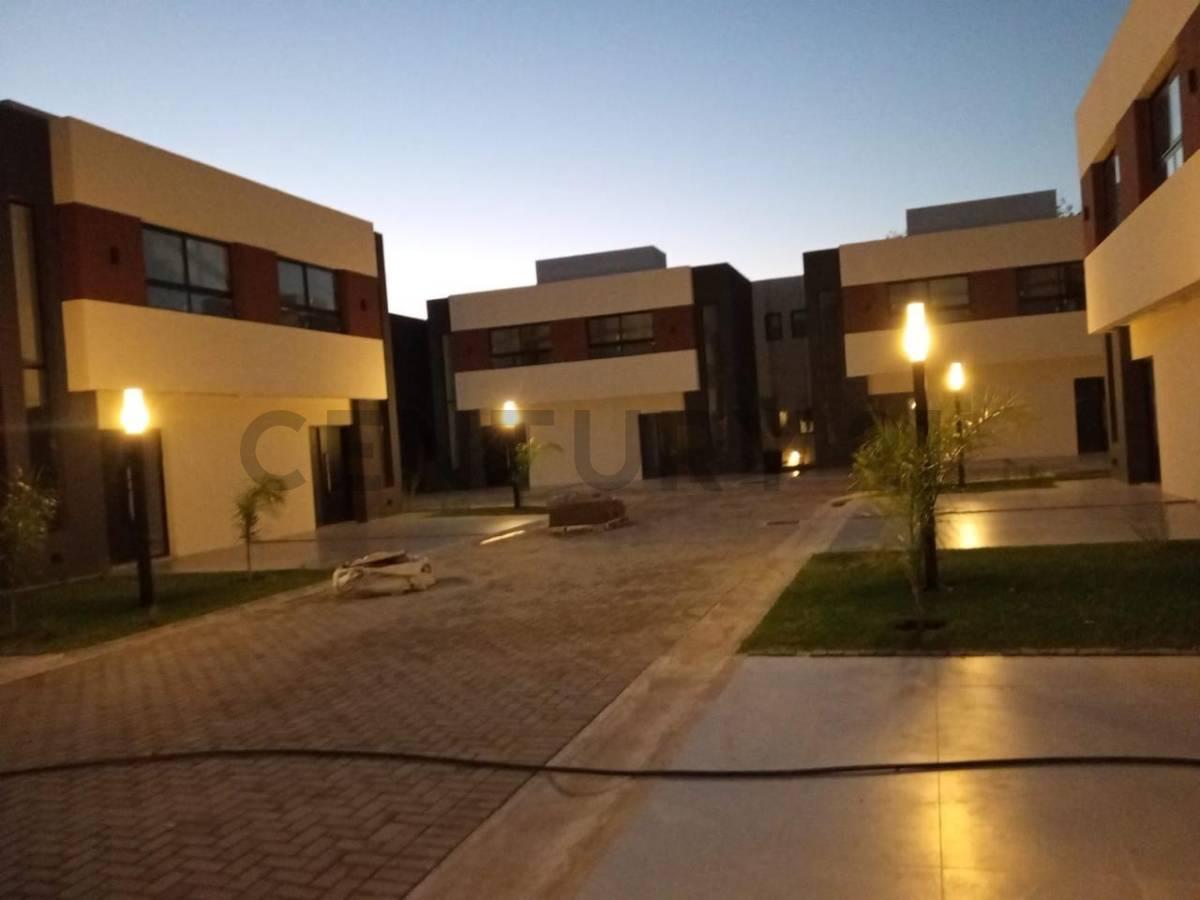 VENTA DUPLEX PILAR CAAMAÑO — foto 1