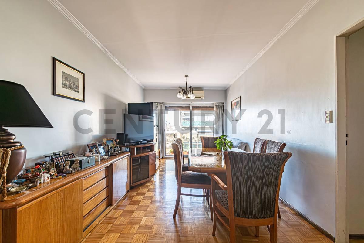 4 AMBIENTES AL FRENTE CON BALCÓN | PISO 6 | ORIENTACIÓN NORTE | PARQUE PATRICIOS — foto 1