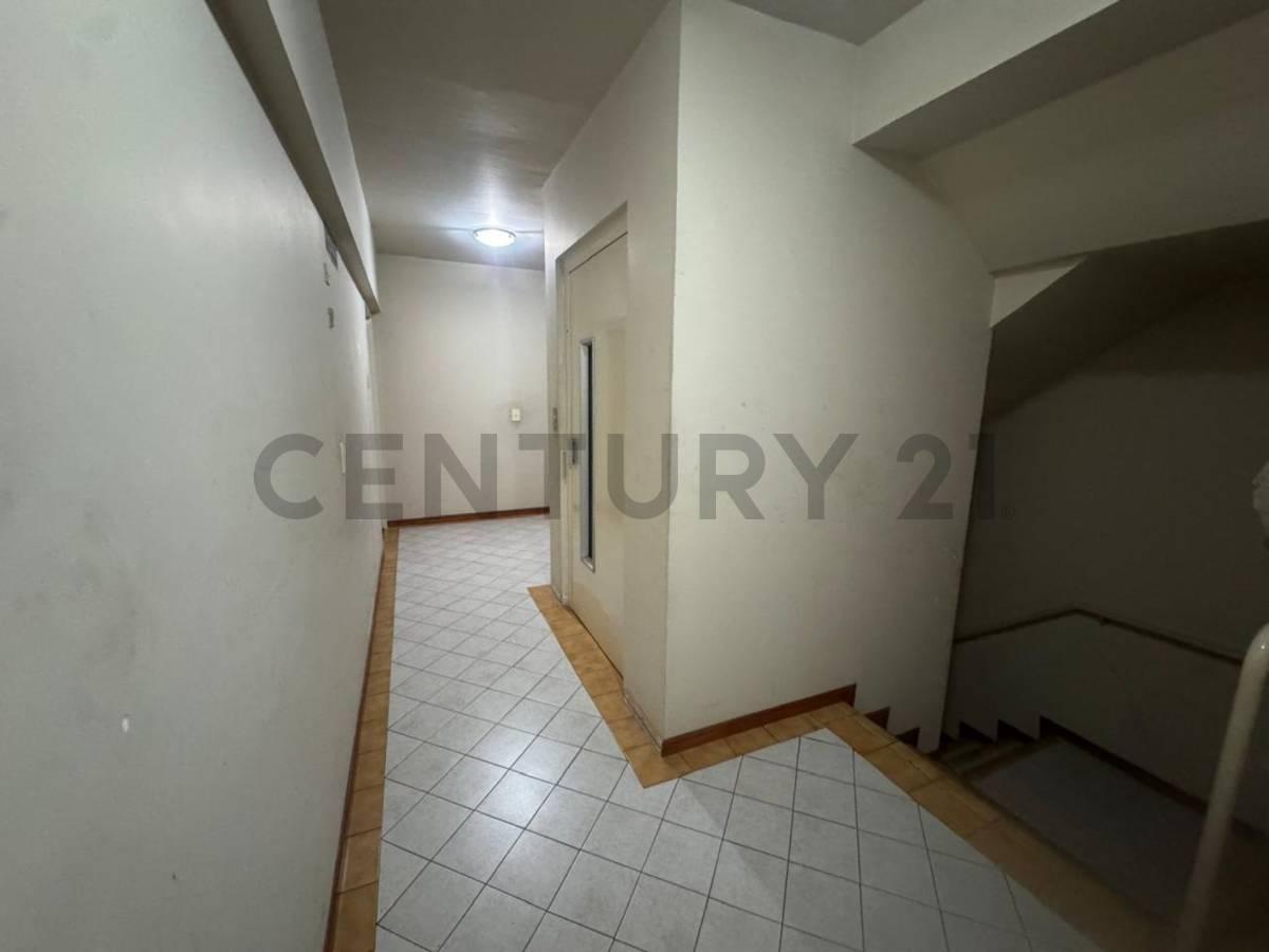 ADROGUE - DPTO 3 AMB BALCON Y COCHERA CUBIERTA — foto 1
