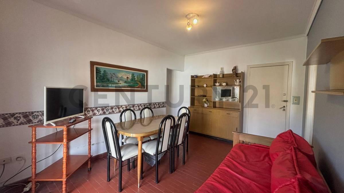 Venta de departamento 2 ambientes al frente, Punta Mogotes, Mar del Plata. — foto 1