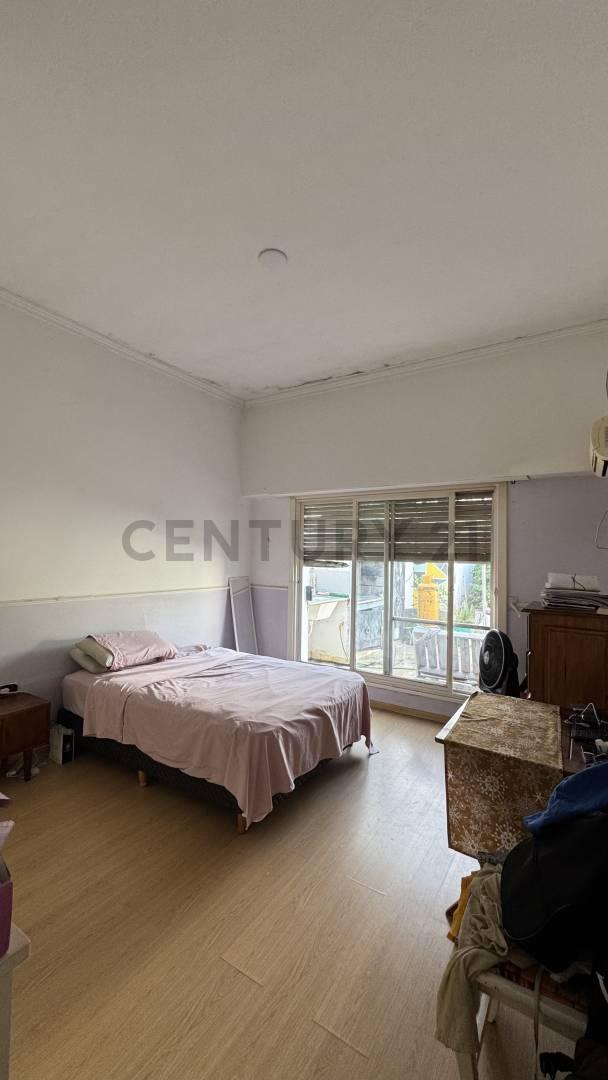 CASA CENTRO CON PILETA y 3 DORMITORIOS — foto 1