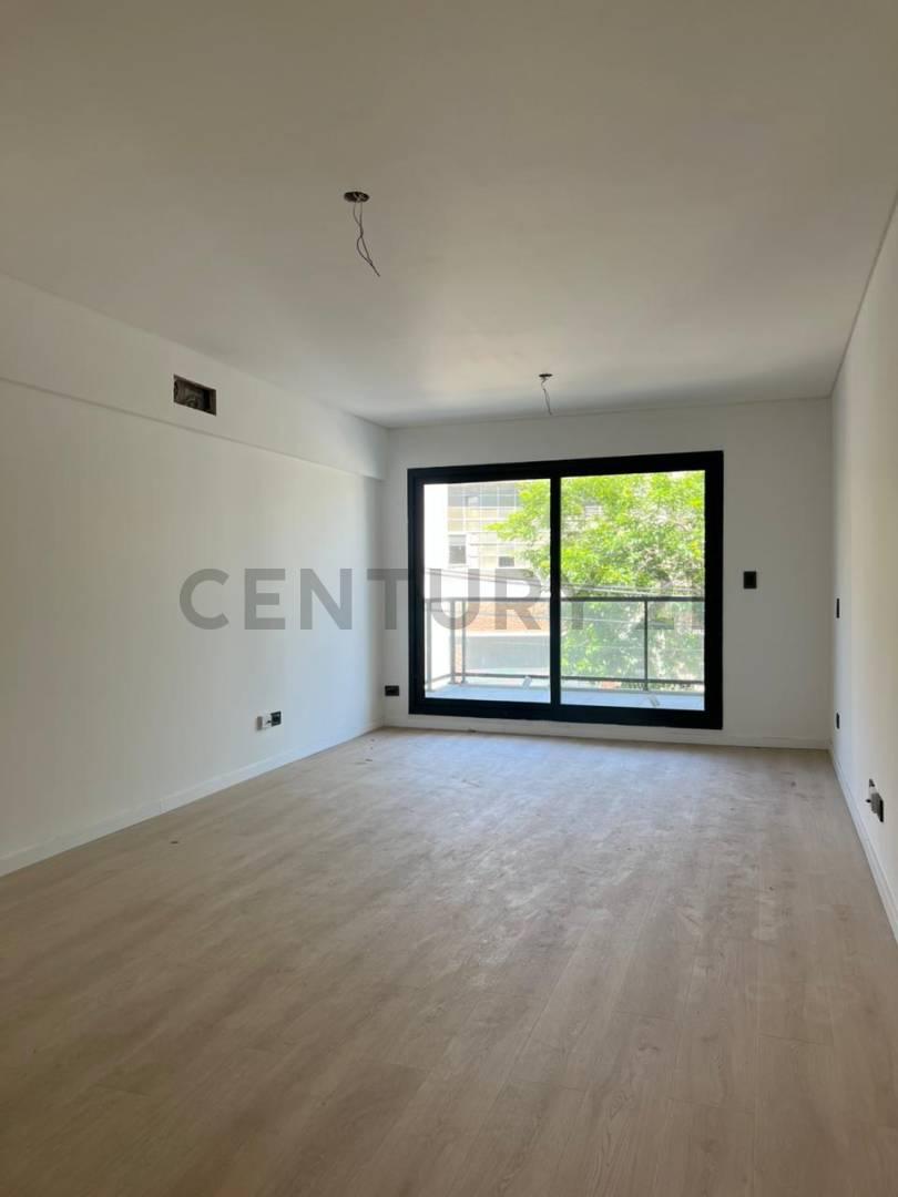 Monoambiente con balcón en venta en Villa del Parque — foto 1