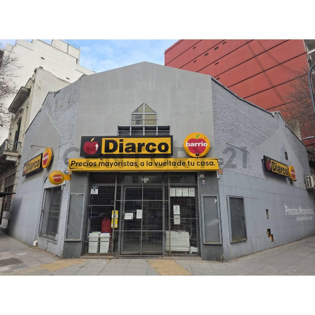 Alquiler Local Comercial en Esquina de Alto Impacto | 250 m² | Av. Independencia 2500 | Balvanera — foto 1