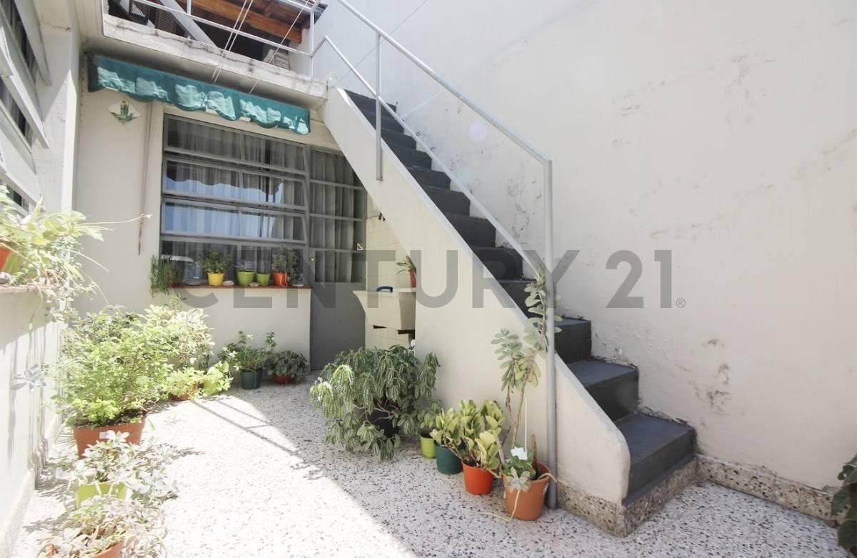 CASA EN VENTA PARQUE CHAS — foto 1