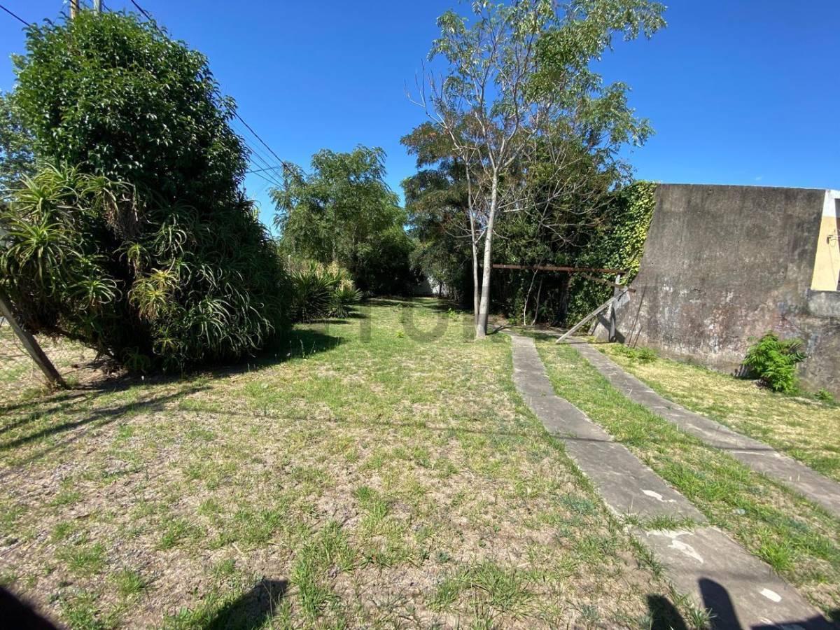 Lote en venta ubicado en Tolosa — foto 1