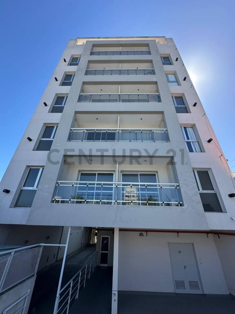 Departamento en venta 1 dormitorio con cochera en La Plata — foto 1