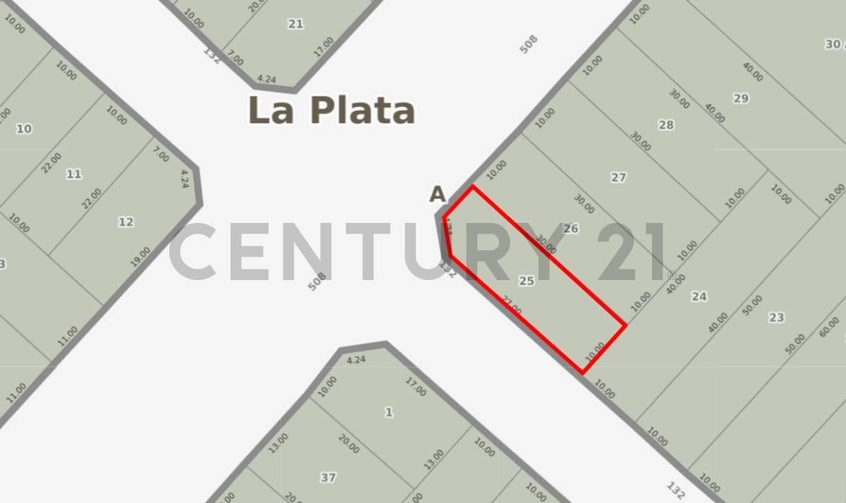Lote escriturado a la VENTA sobre la esquina 508 y 132 / 300 m2 sobre esquina al frente — foto 1
