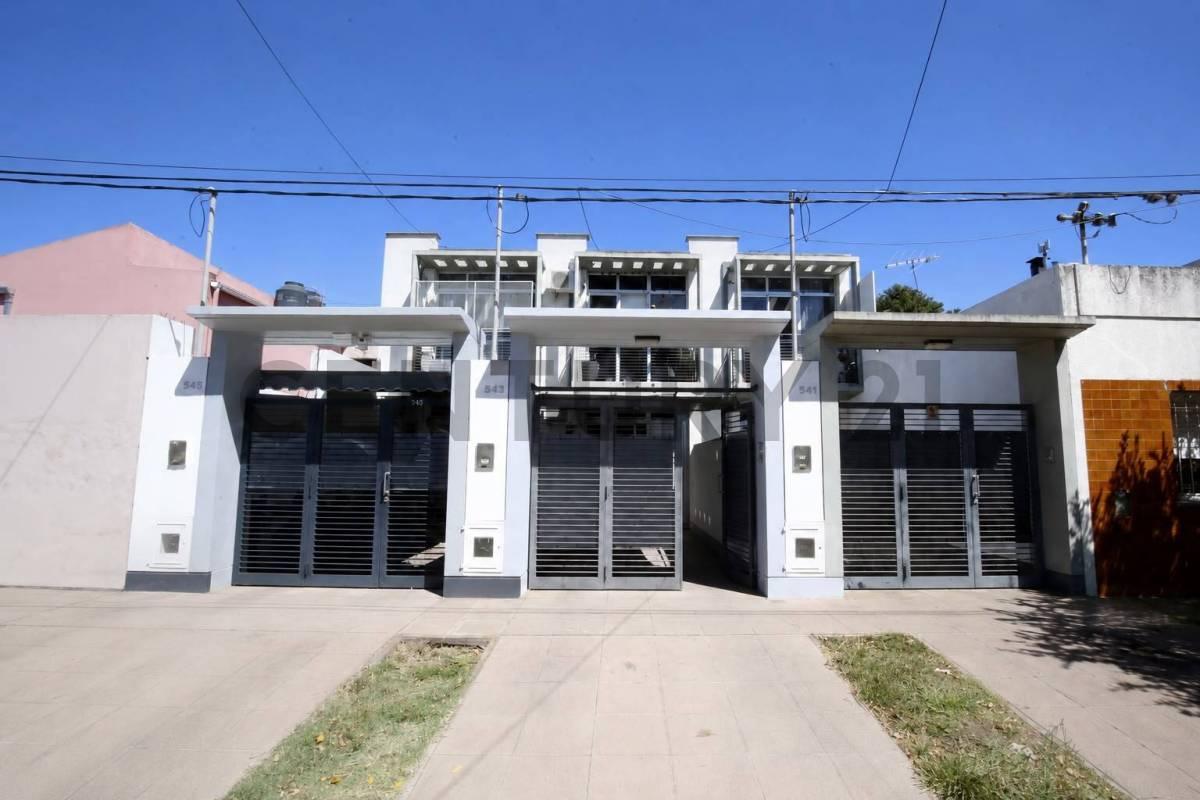 Duplex en venta 3 ambientes san carlos 138 42 y 43 — foto 1