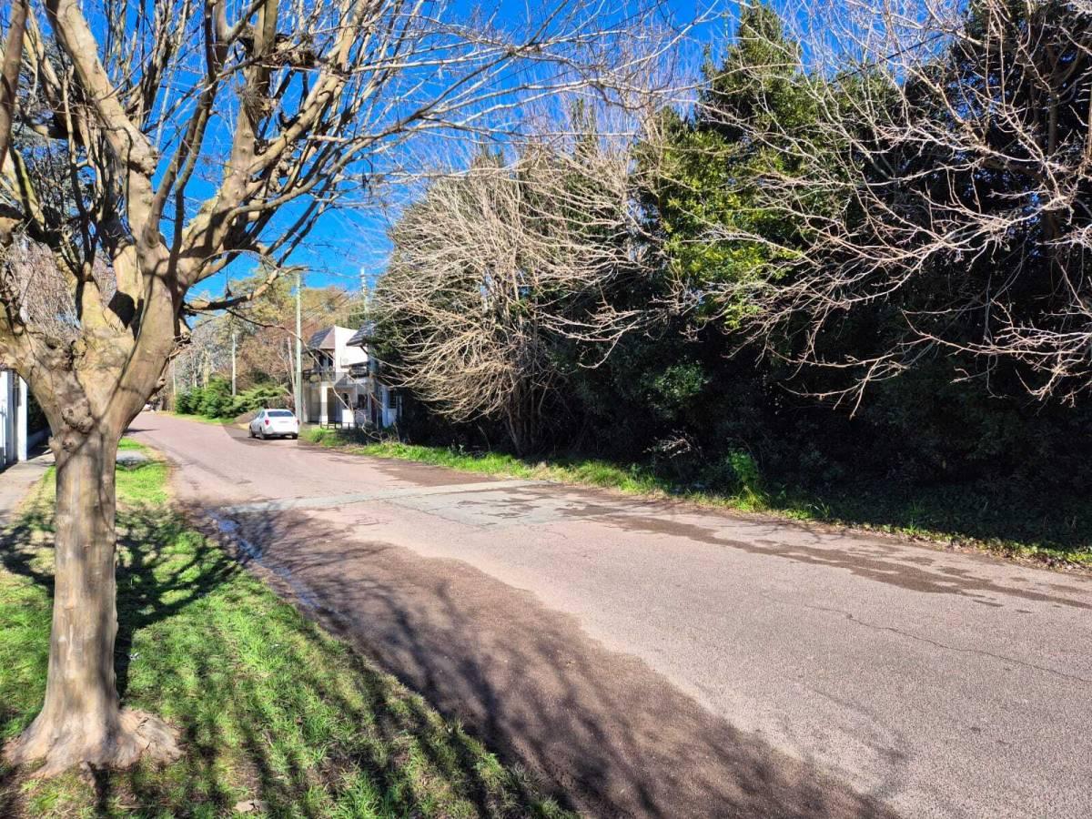 Lote en venta en City Bell — foto 1