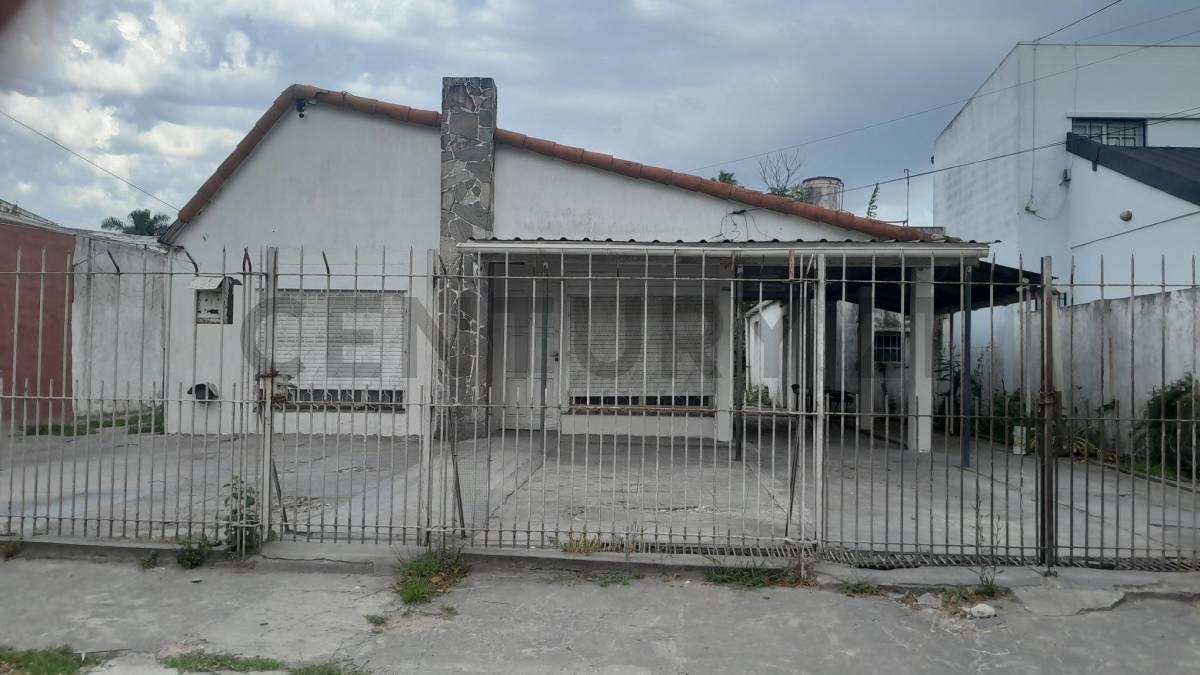 Casa a la venta de 2 dormitorios en La Plata — foto 1
