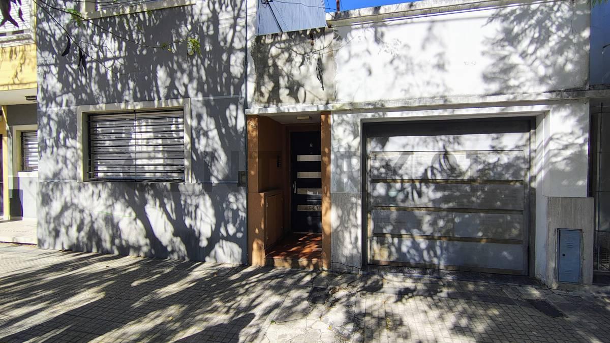 PH en venta 2 dormitorios - 2do piso por escalera - 67 e/ 9 y 10 — foto 1