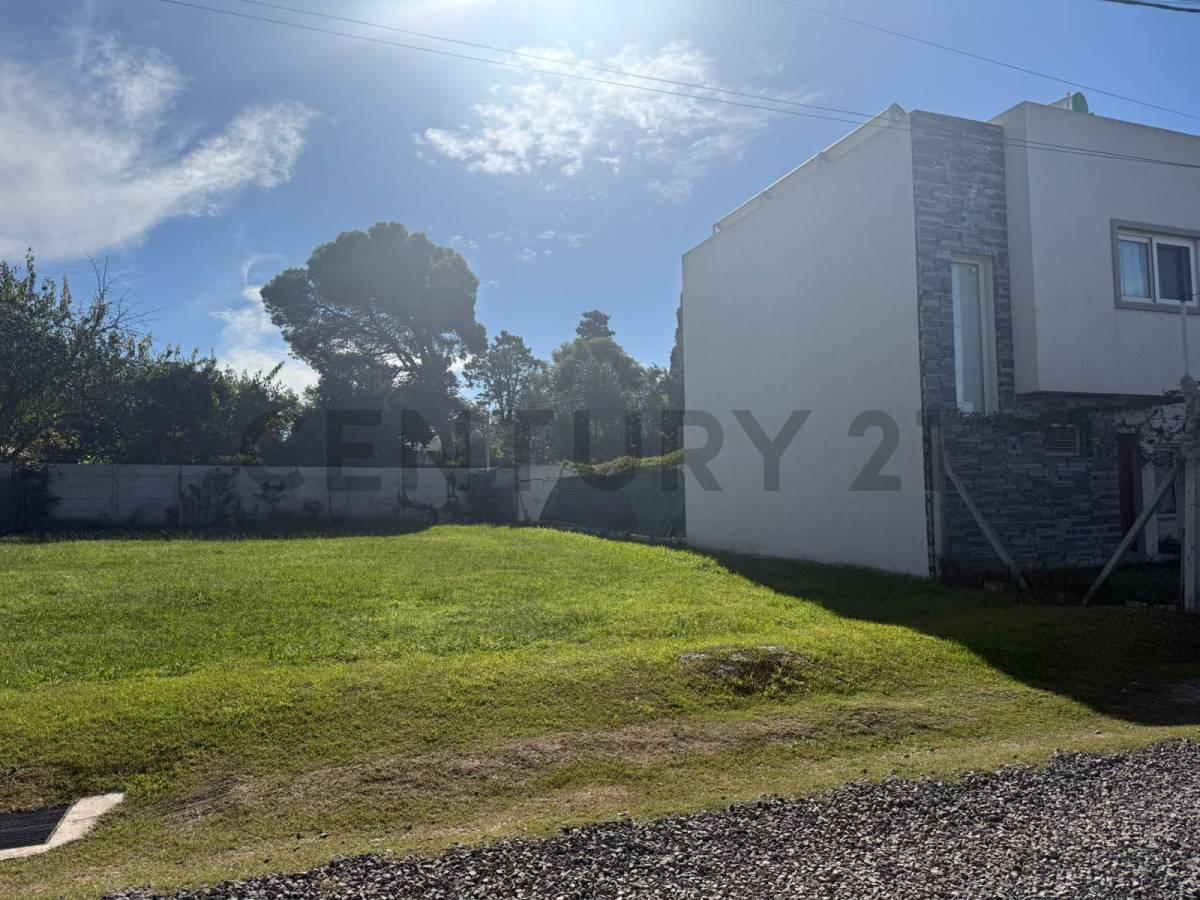 LOTE EN VENTA BARRIO ALTOS DE DON FRANCESCO — foto 1
