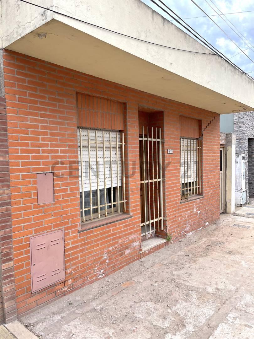 Casa a reciclar en zona céntrica - VENADO TUERTO — foto 1