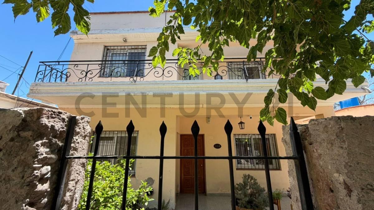 Casa tradicional impecable — foto 1