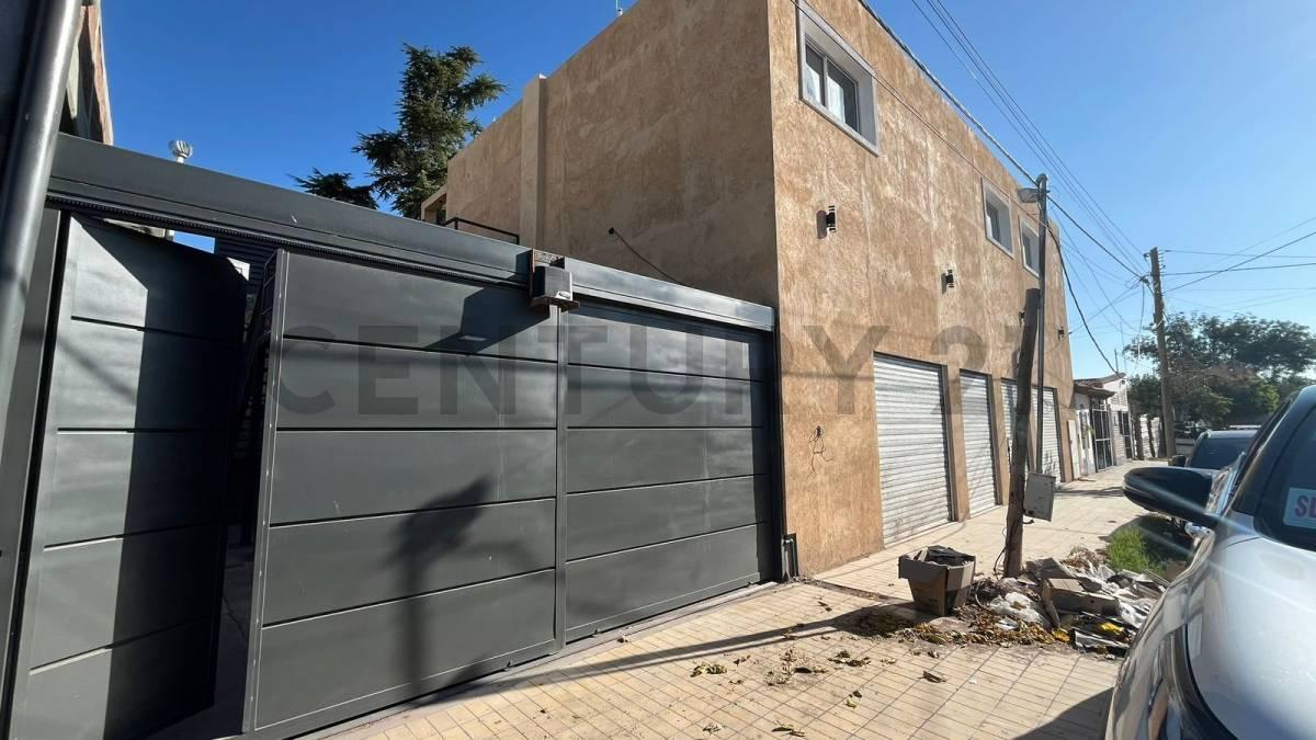 INVERSIÓN ·RENTA ACTIVA· 2 locales comerciales · 3 departamentos monoambientes — foto 1