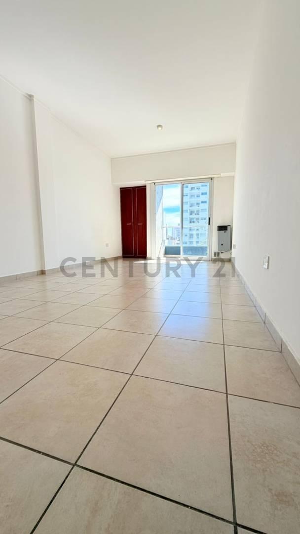 Monoambiente en venta calle 42 entre 17 y 18. La Plata — foto 1