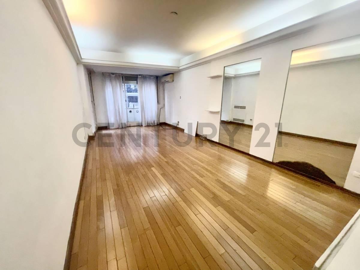 Venta Departamento 3 AMBIENTES en Balvanera PUEYRREDON 900 entre Av. Córdoba... — foto 1