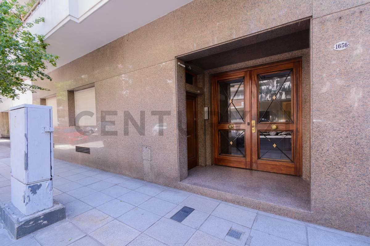 Venta Depto 3 Ambientes con Patio en Recoleta — foto 1