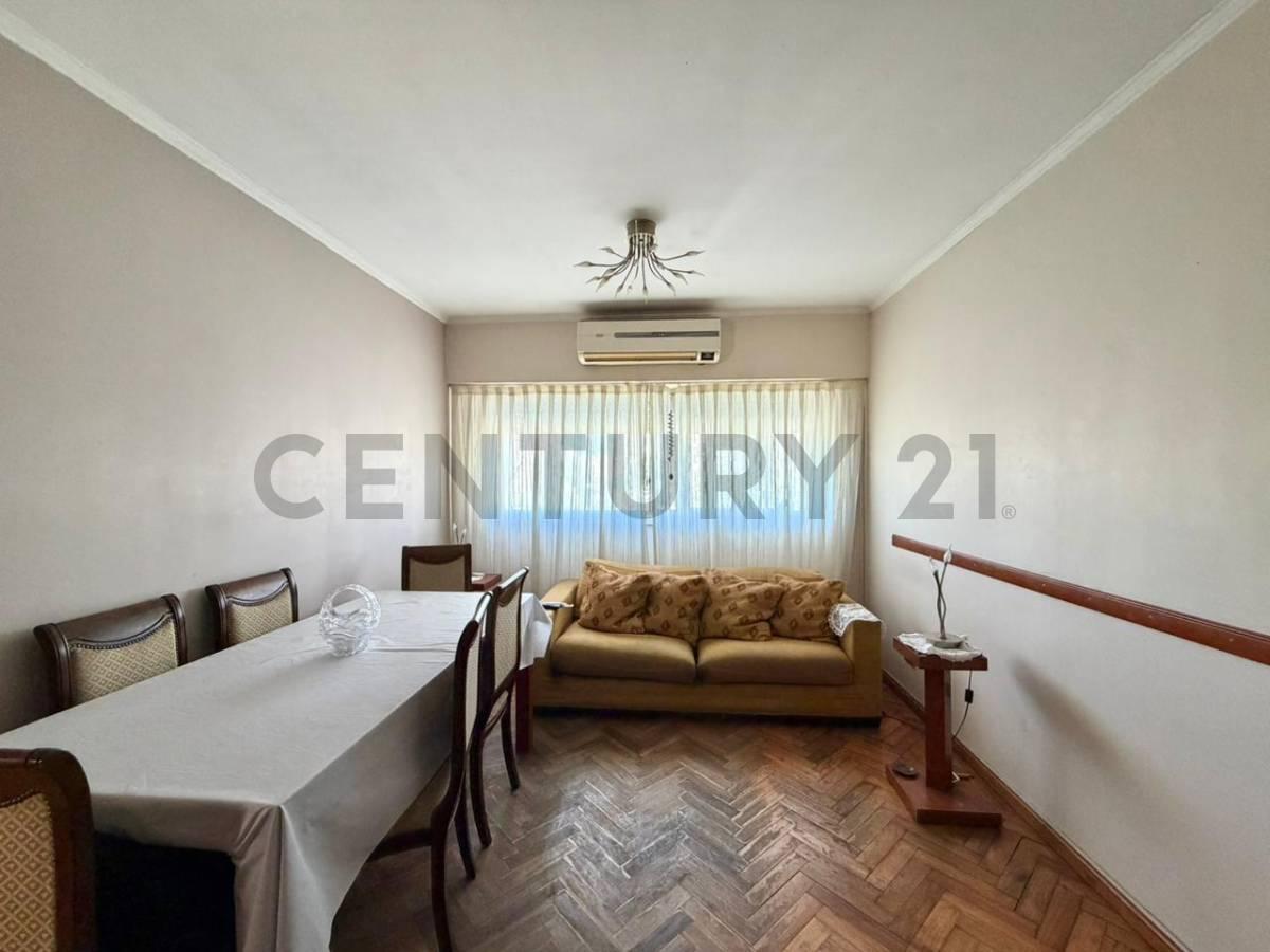 Venta Departamento 3 Ambientes en Flores — foto 1