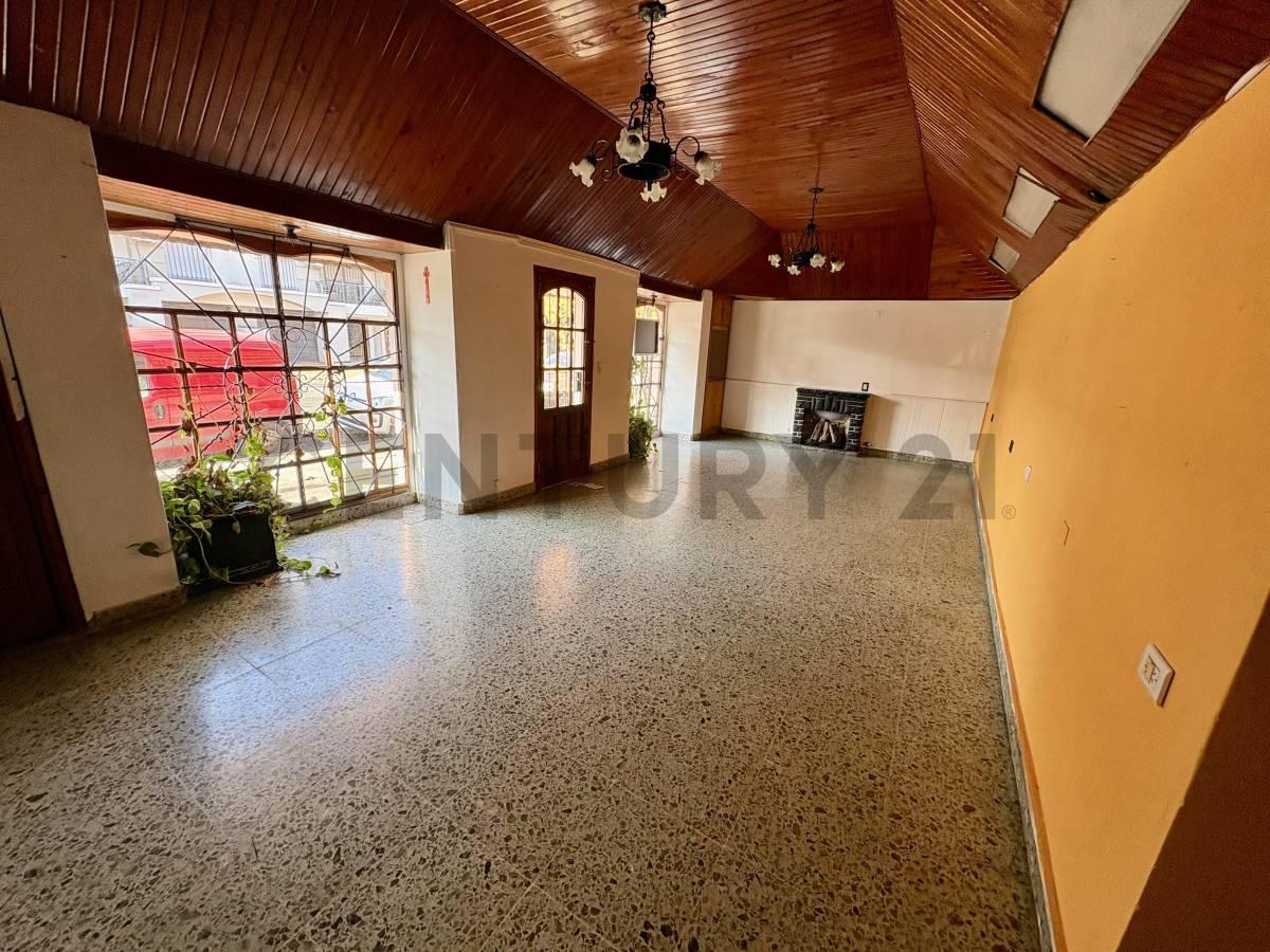 Venta | PH de 3 Ambientes con Local al Frente | Excelente Ubicación en Banfield | SIN EXPENSAS — foto 1