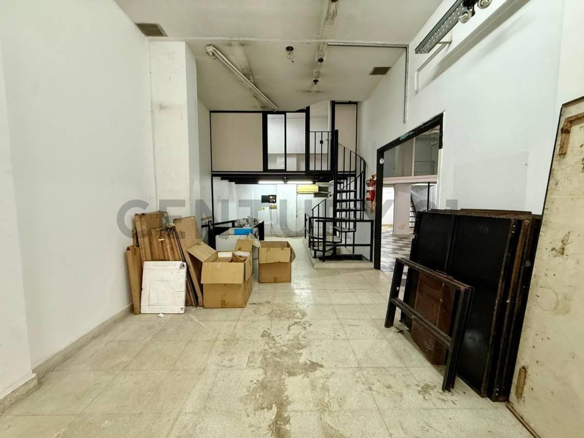 Venta Depósito en Monserrat — foto 1