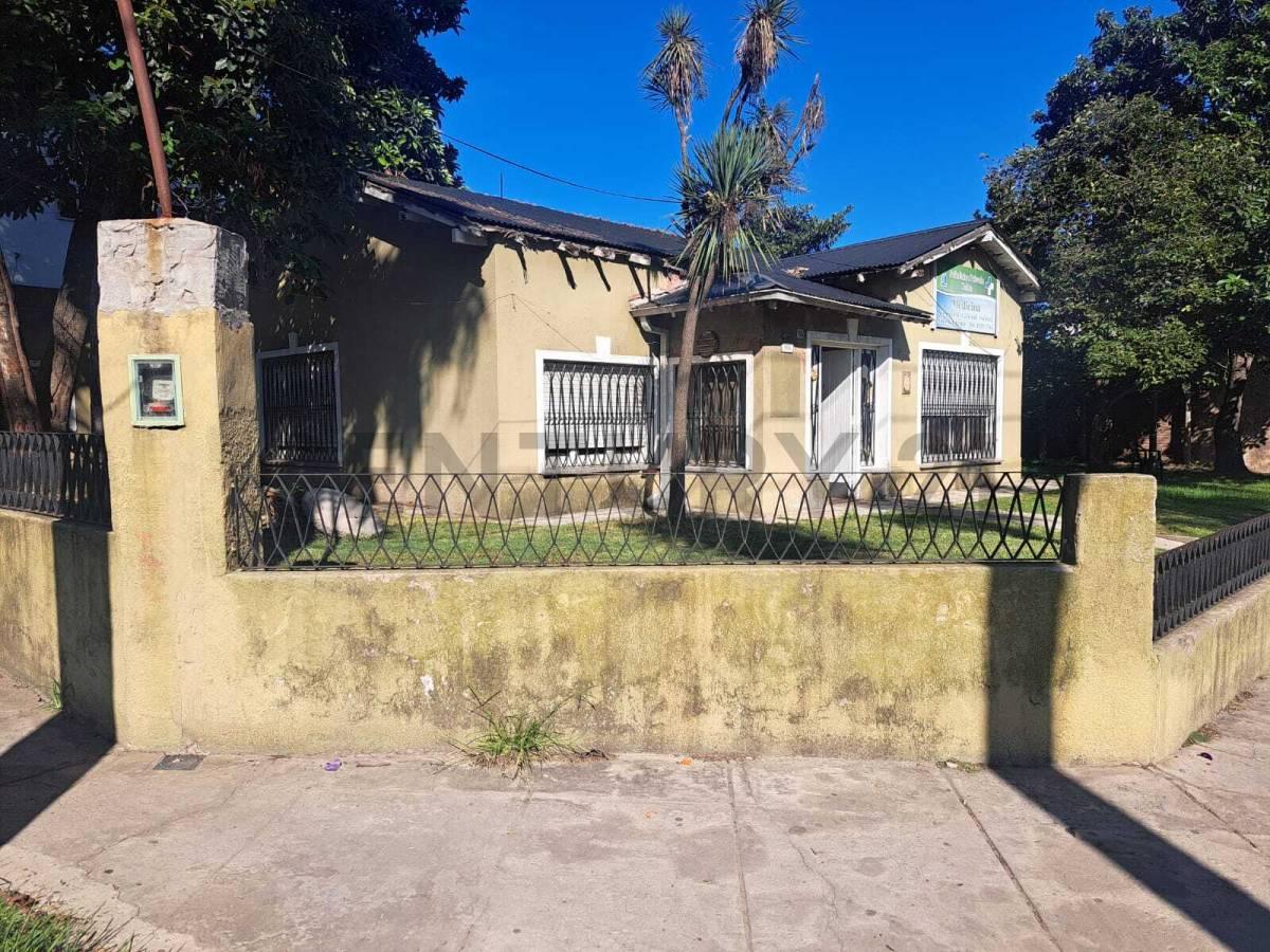 VENTA CASA EN SAN MARTIN- JOSE LEON SUAREZ- A RECICLAR — foto 1