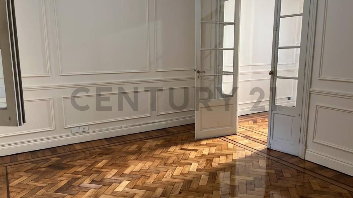 ALQUILER OFICINA / EMPRESA/ CONSULTORIO/ VIVIENDA + OFICINA REMODELADA CATEGORIA — foto 1