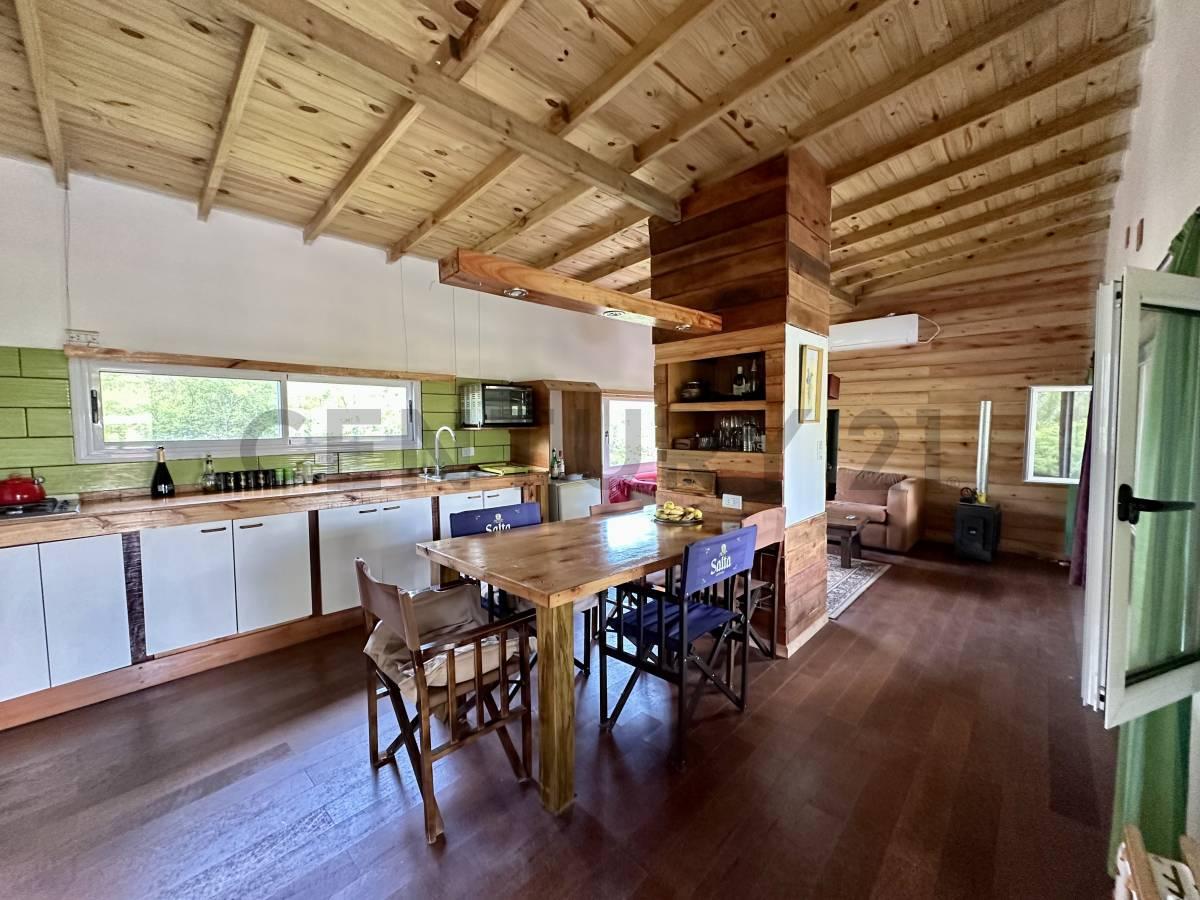 VENTA CASA "MUELLE ALQUIMIA". 2 AMBIENTES DELTA DEL TIGRE SOBRE LOTE DE 1100 MTS. — foto 1