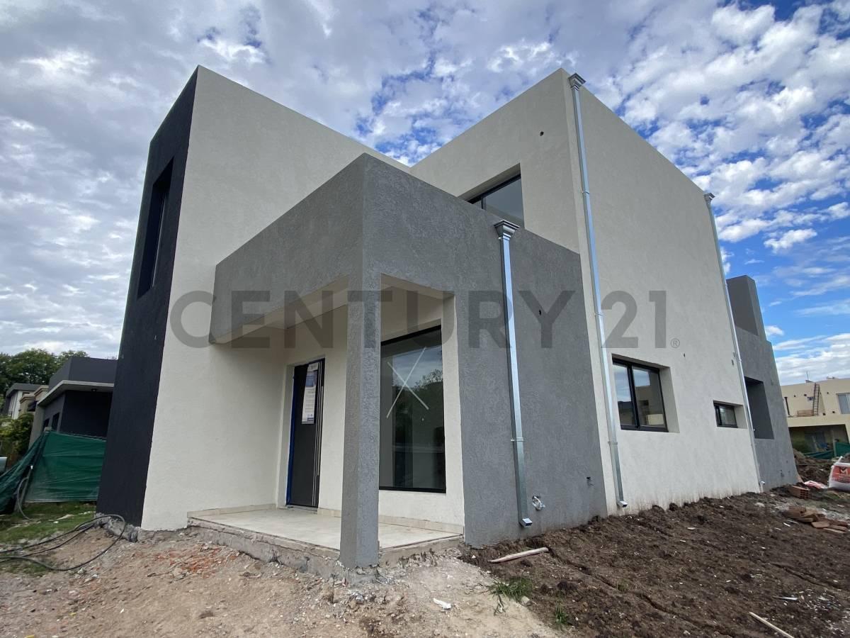 CASA CON DOMOTICA EN SANTA ELENA — foto 1