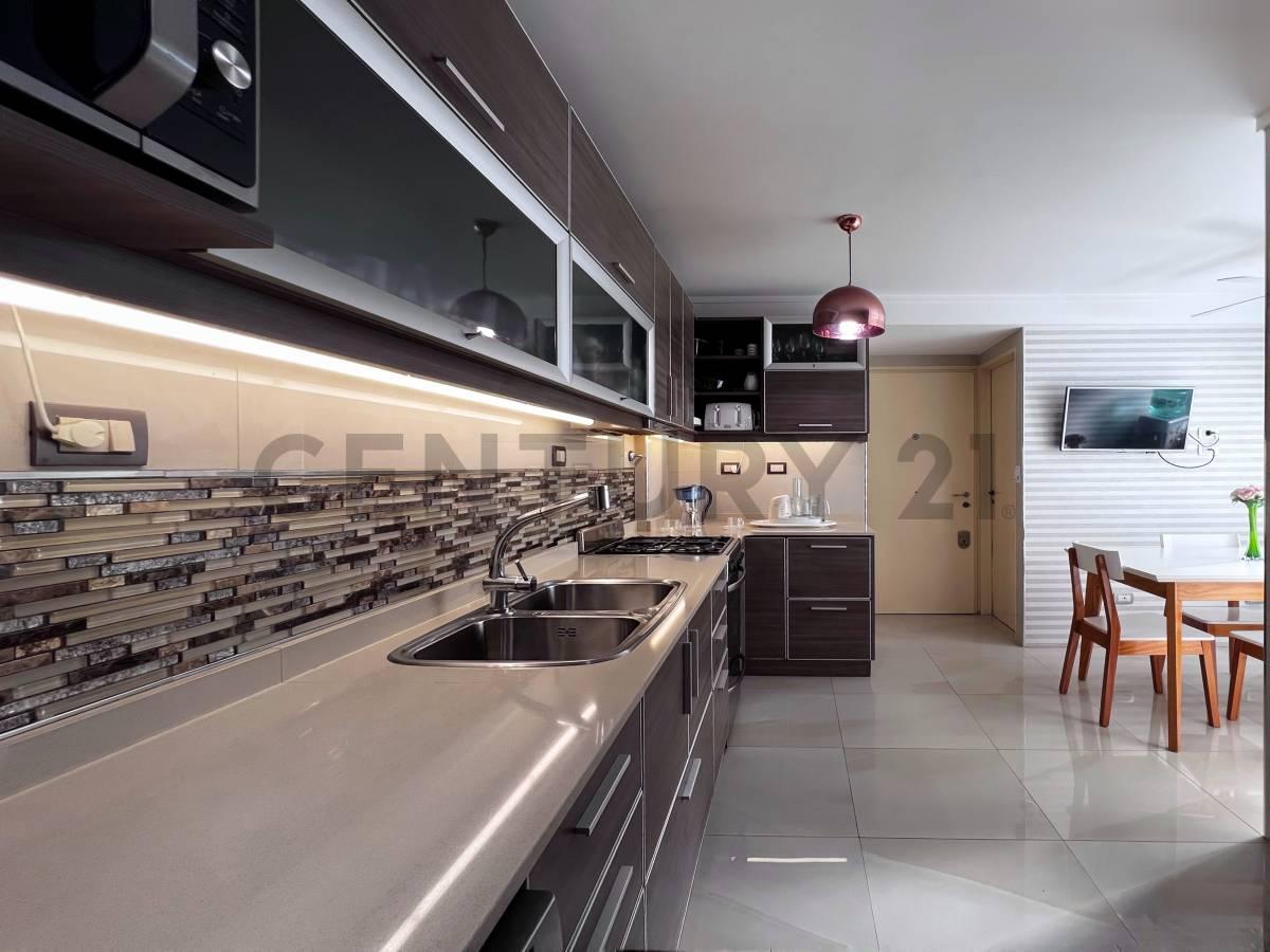 VENTA DEPTO 4 AMB + COCHERA — foto 1
