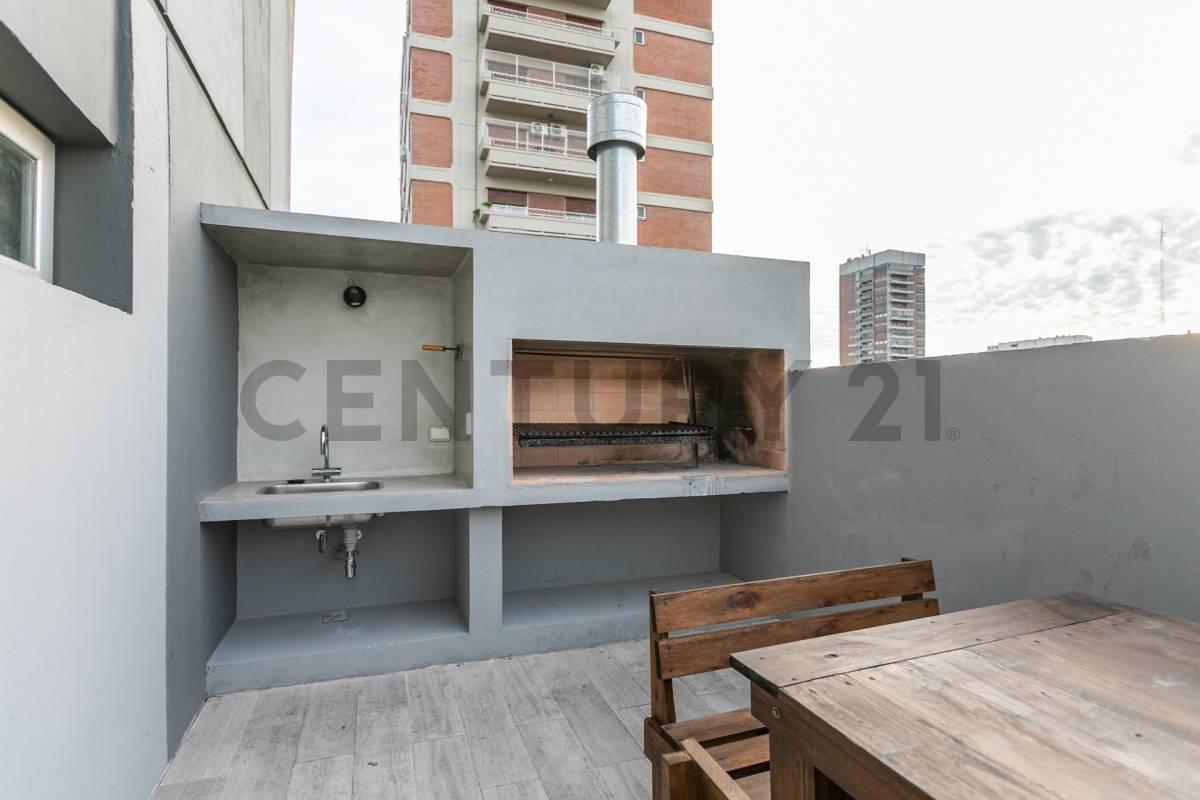 VENTA Duplex 2 ambientes 9° piso 100% Luz Balcon VILLA URQUIZA — foto 1