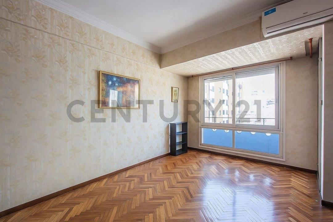Venta depto 3 ambientes c/dependencia piso alto — foto 1
