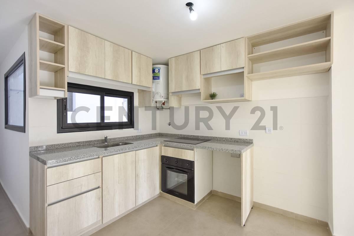 VENTA DEPARTAMENTO 2 AMBIENTES TERRAZA PROPIA CON PARRILLA EN SAN MARTIN | PERMUTA — foto 1