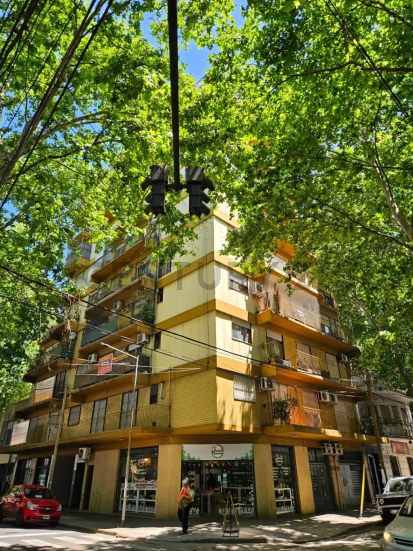 Depto 4 amb c/dependencia en San Martín centro - Apto crédito - EVALUA PERMUTA — foto 1