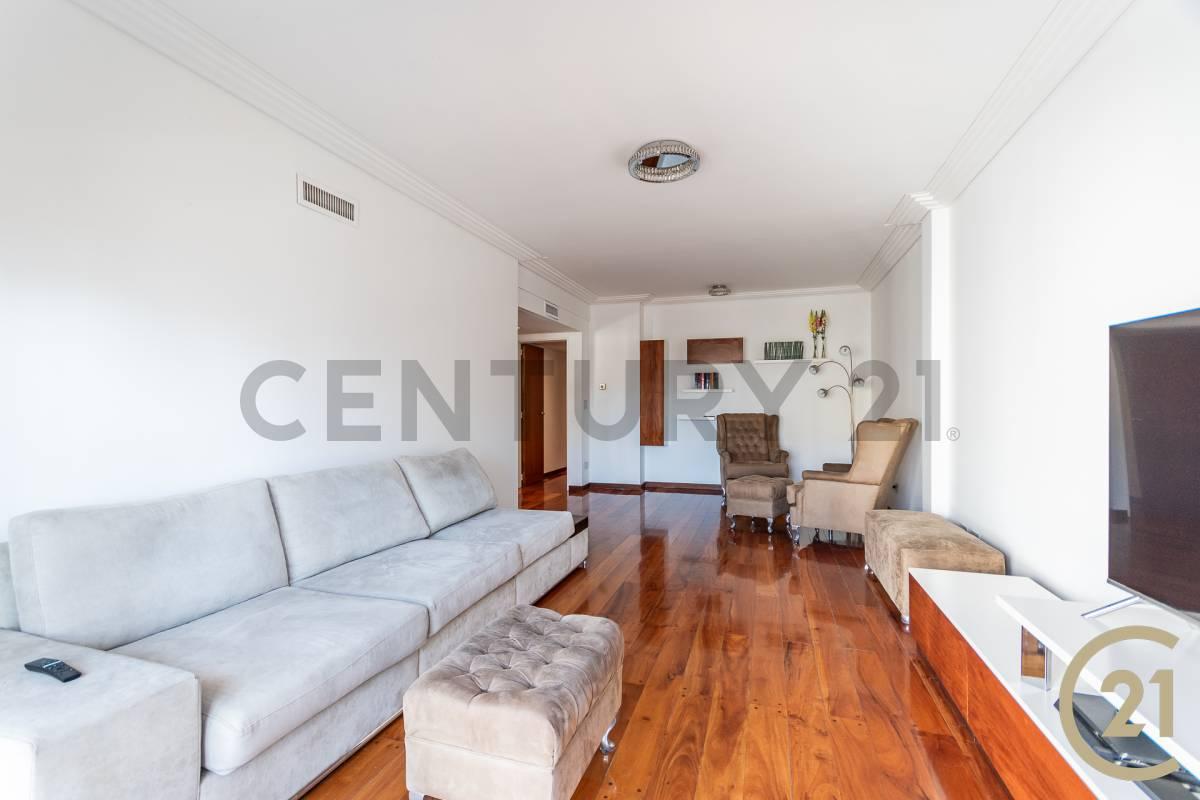 Venta semipiso 4 ambientes en Parque Chacabuco, Exelente estado — foto 1