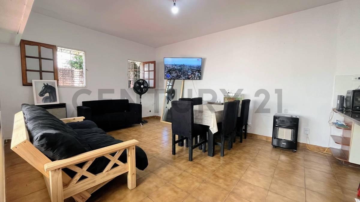 ALQUILER PH DE 3 AMBIENTES CON PATIO, PARRILLA Y TERRAZA PROPIA. — foto 1