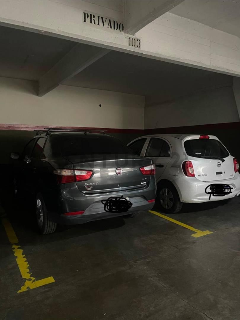 VENTA POR SEPARADO DE 2 COCHERAS FIJAS CUBIERTAS, BALVANERA — foto 1