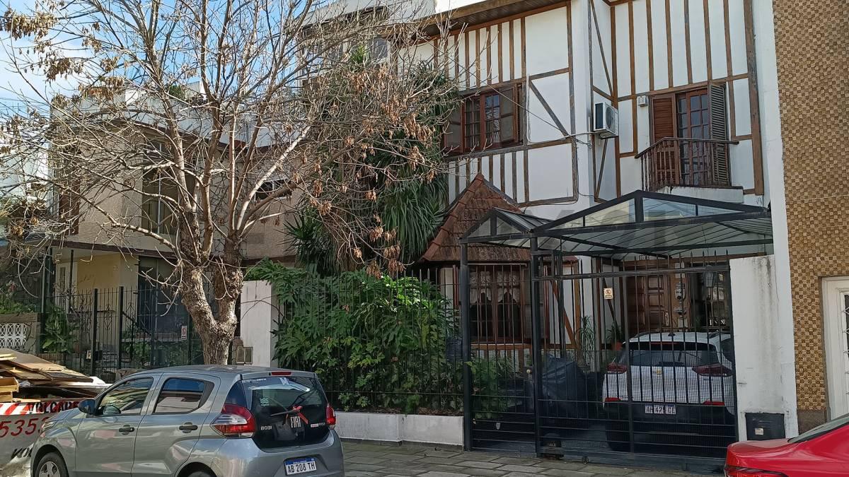 Venta Casa 3 Dormitorios Pileta Lote Propio Monte Castro — foto 1
