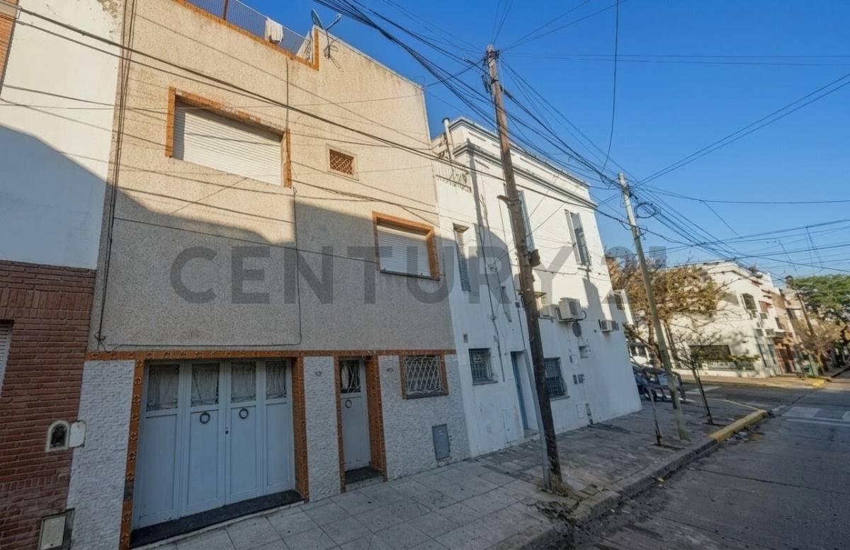 Venta PH 4 Ambientes a Refaccionar Liniers + Garage, Patio y Terraza. — foto 1