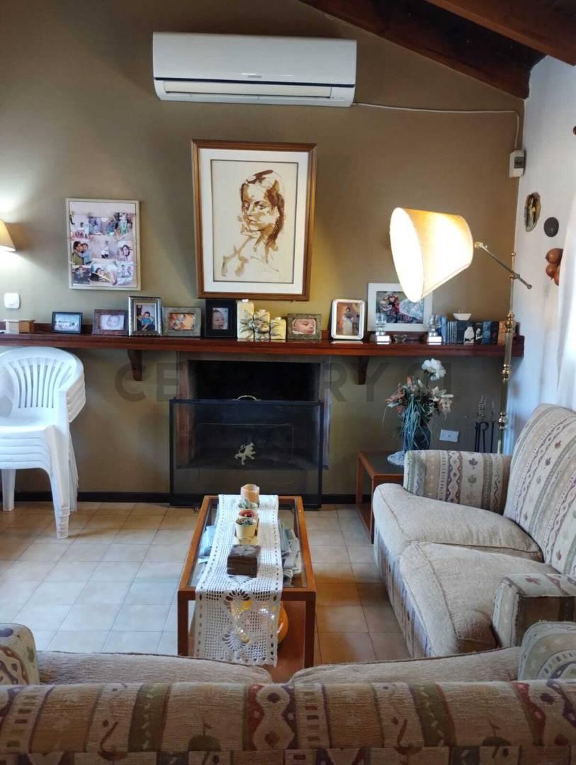 CASA 4 AMB CON PILETA EN BARRIO PRIVADO "LAS LAJAS I-SEGURIDAD Y CONFORT" — foto 1