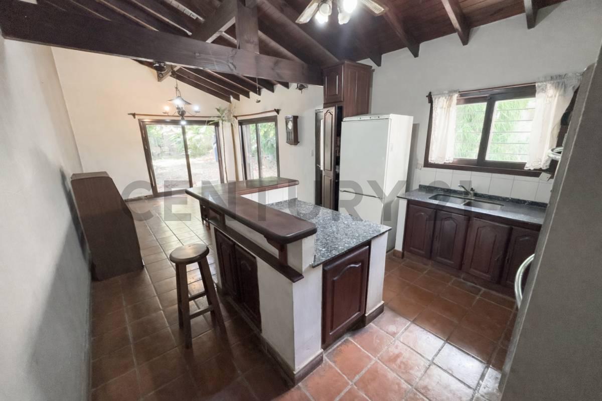 VENTA CASA 4 AMBIENTES HURLINGHAM GOLF APTO CRÉDITO — foto 1