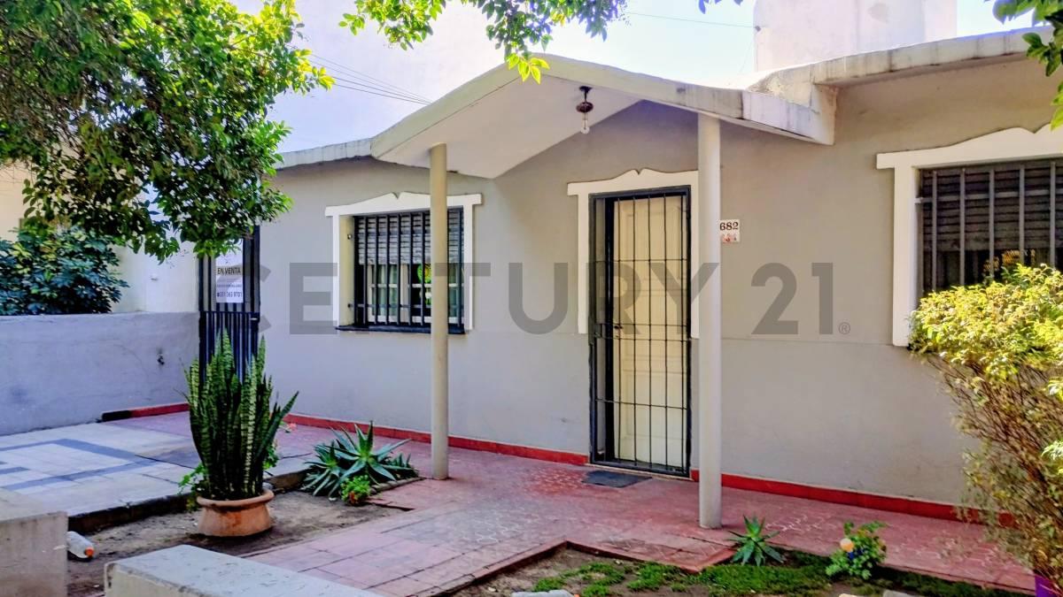 CASA + DEPARTAMENTO EN VENTA | BARRIO LICEO | GRAN OPORTUNIDAD DE INVERSIÓN — foto 1