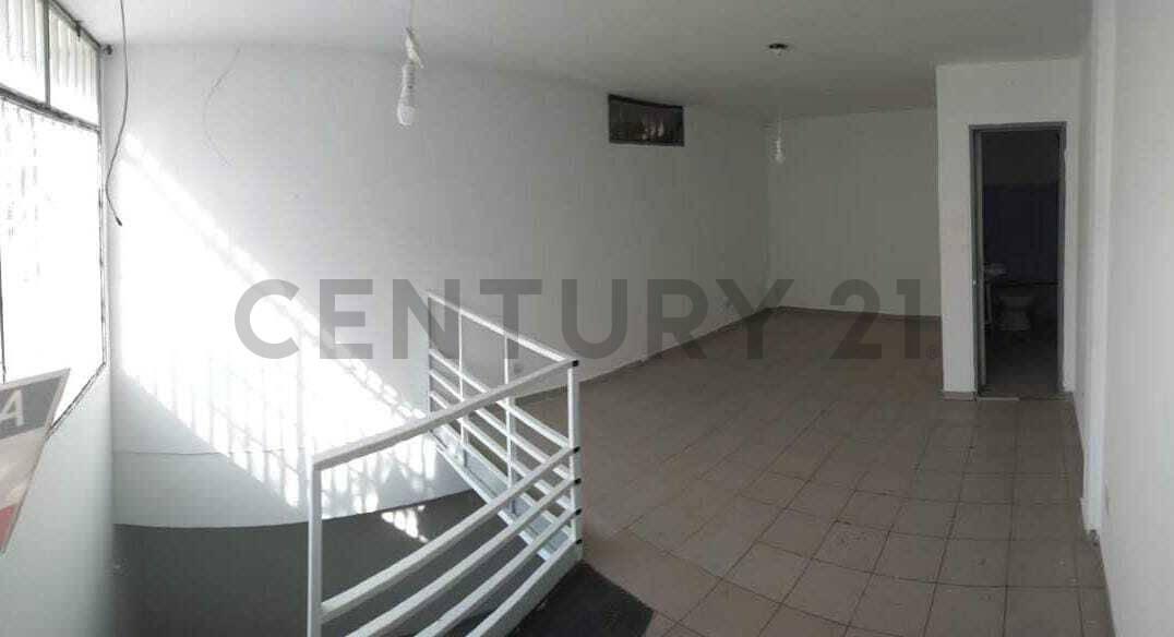 Venta Local Comercial de 2 Plantas – Barrio San Martín — foto 1