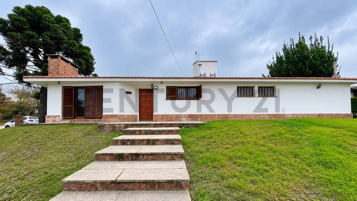 GRAN CASA EN VENTA! El Fantasio, Villa Carlos Paz. — foto 1