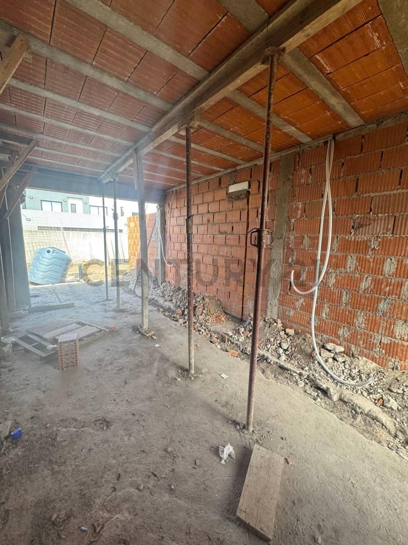 DUPLEX EN VENTA! 2 DORMITORIOS! Docta Urbanizacion — foto 1